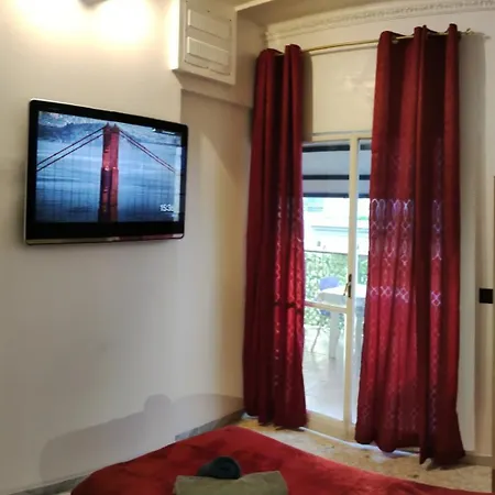 Flat, Floor, 3 And Terrace Apartamento