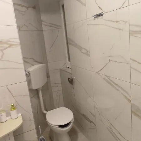 Flat, Floor, 3 And Terrace Apartamento